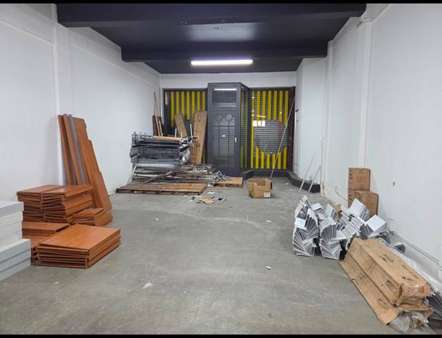 BUSINESS PROPERTY TO RENT IN SALT RIVER